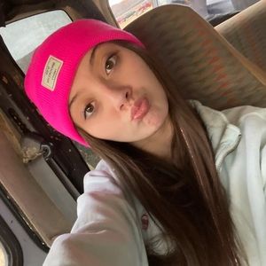 Meet your Posher, Summer